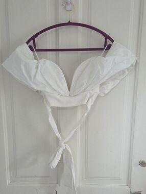 Zara White Off The Shoulder Boustier Wrap Crop Top